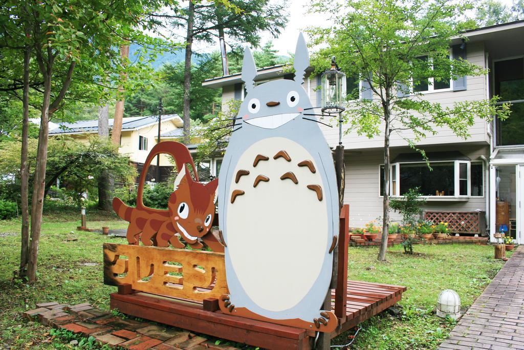 Family Pension Crayon Fujikawaguchiko Buitenkant foto